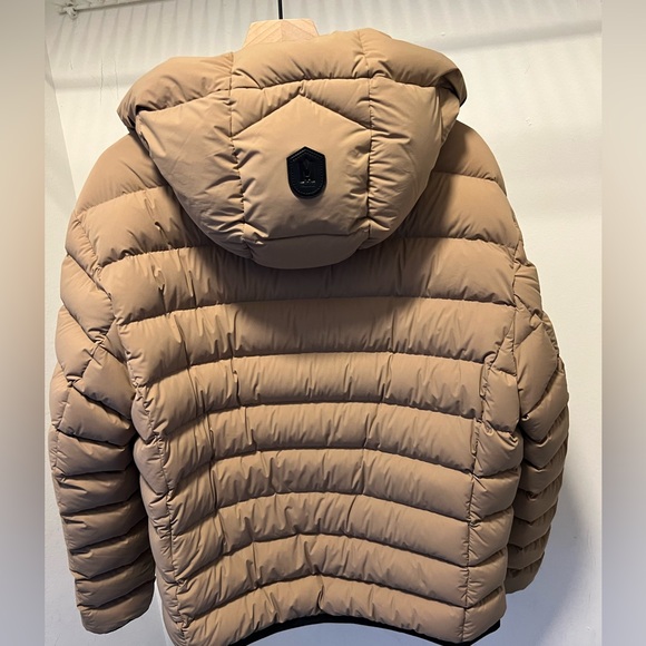 Mackage 360 Stretch Hooded Puffer 2024 SZ 44 - Picture 11 of 12